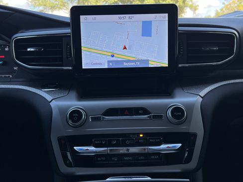 Used 2023 Ford Explorer Timberline w/ Timberline Technology Package image 17