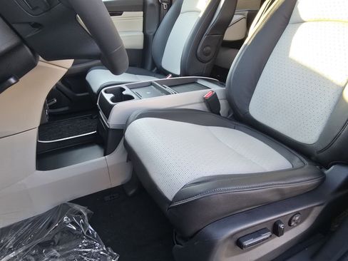 New 2026 Honda Odyssey Elite image 19