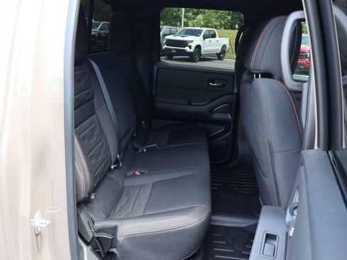 Used 2024 Nissan Frontier PRO-4X w/ Off-Road Protection Package AWD/4WD image 22