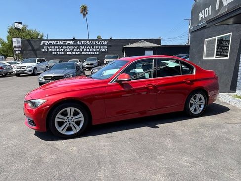 Used 2017 BMW 330i Sedan RWD image 13