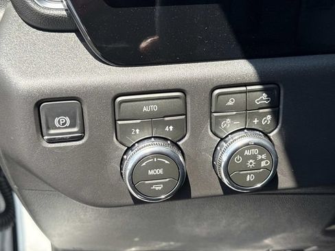New 2026 GMC Sierra 1500 Elevation w/ Elevation Premium Package AWD/4WD image 25