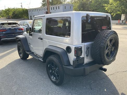 Used 2008 Jeep Wrangler X AWD/4WD image 7