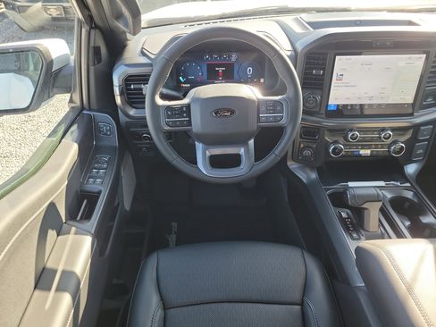 New 2025 Ford F150 Lariat w/ FX4 Off-Road Package image 15