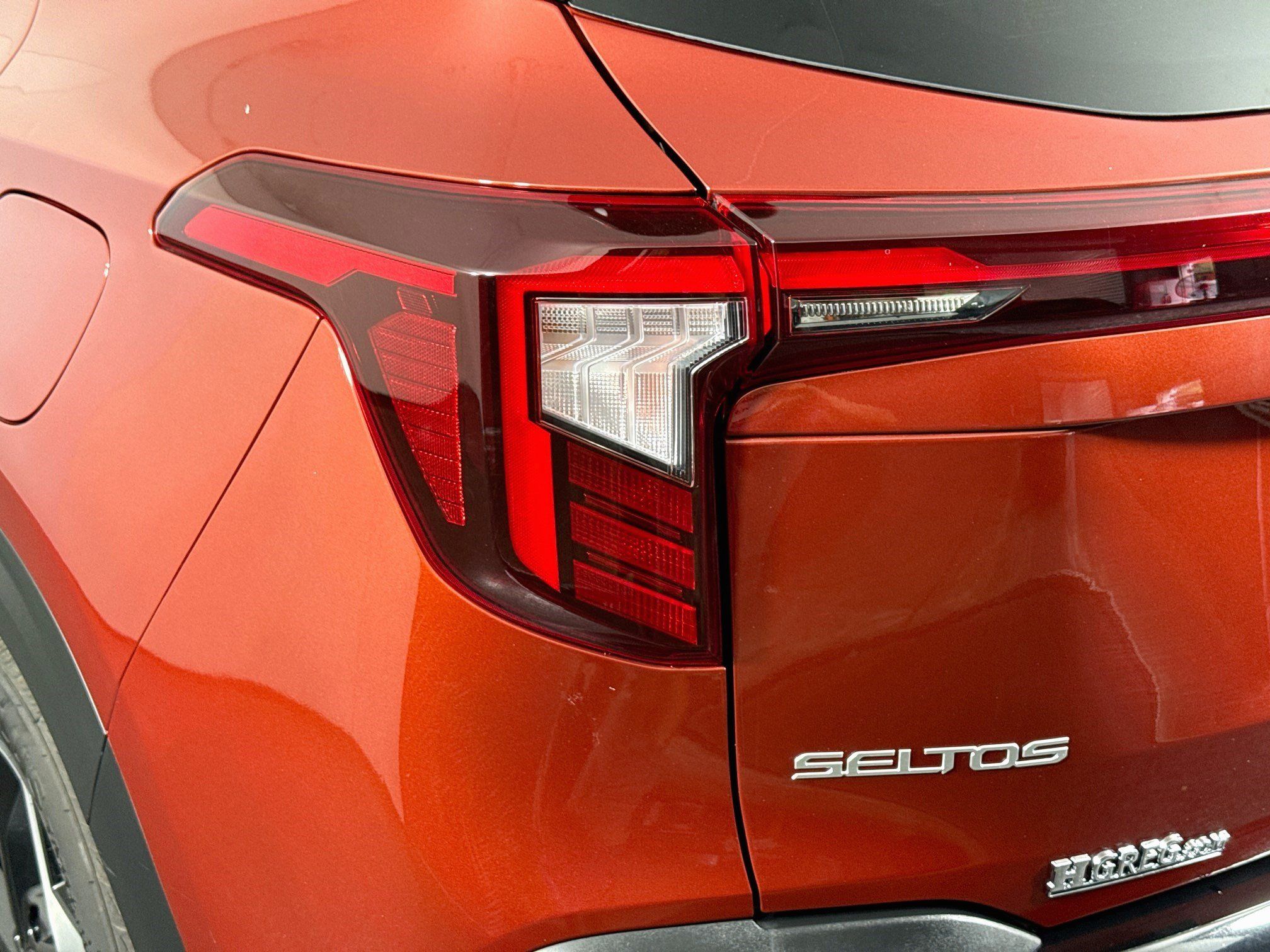 Used 2026 Kia Seltos S FWD image 36