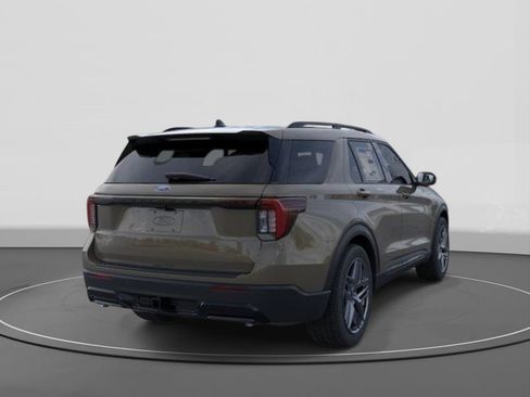 New 2026 Ford Explorer ST-Line RWD image 8