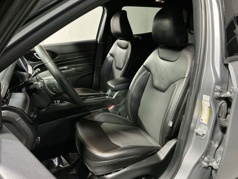 Used 2023 Jeep Compass Altitude w/ Convenience Group image 21