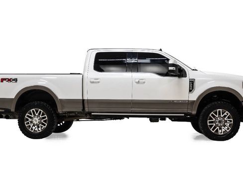 Used 2019 Ford F250 King Ranch w/ King Ranch Ultimate Package AWD/4WD image 5