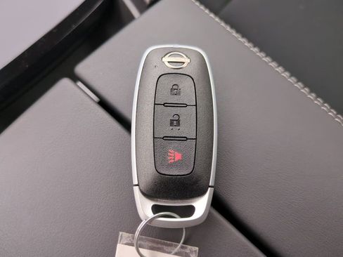 New 2026 Nissan Rogue S image 23