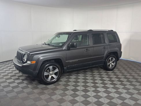 Used 2017 Jeep Patriot High Altitude FWD image 2