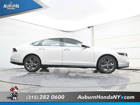 New 2026 Honda Accord EX-L image 23