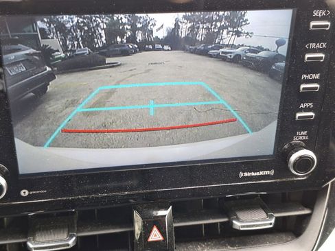 Used 2021 Toyota Corolla SE w/ Carpet Mat Package (TMS) image 16