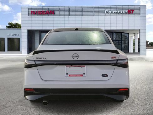 New 2026 Nissan Sentra SR w/ Floor Mat Package FWD image 4