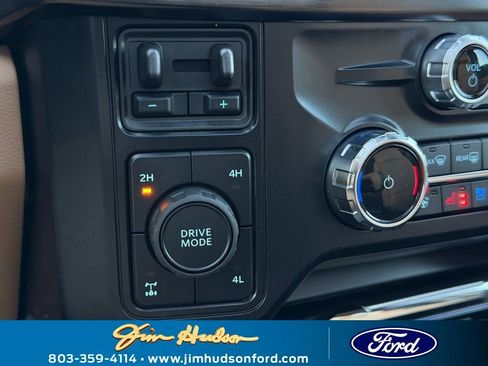 New 2026 Ford F250 Lariat w/ Lariat Ultimate Package image 45