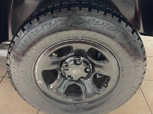 Used 2018 RAM 1500 Rebel w/ Luxury Group image 32