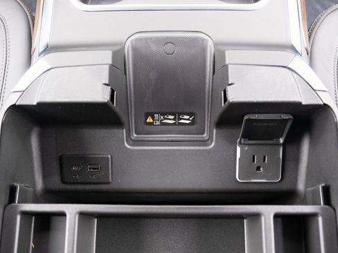 New 2026 Chevrolet Silverado 2500 High Country AWD/4WD image 9
