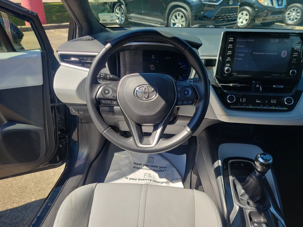 Used 2020 Toyota Corolla XSE FWD image 16
