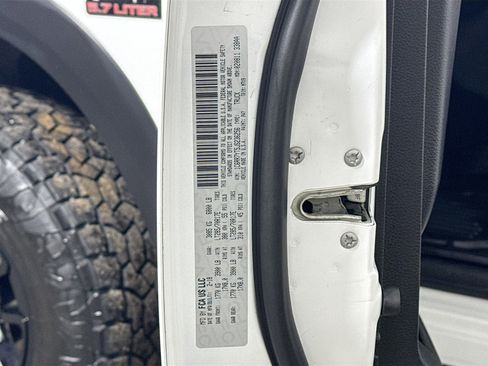 Used 2018 RAM 1500 Rebel w/ Luxury Group image 31