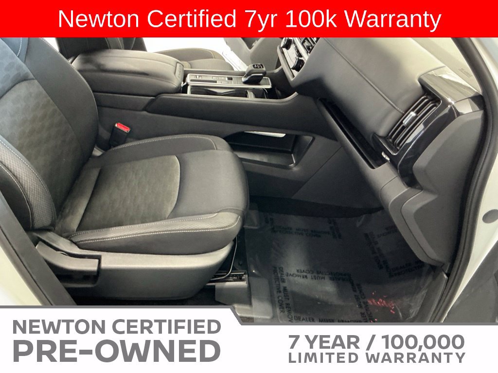 Used 2024 Nissan Pathfinder SV FWD image 14