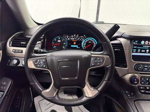 Used 2019 GMC Yukon Denali AWD/4WD image 24