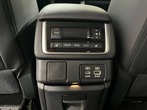 New 2025 Subaru Ascent Bronze Edition w/ Popular Package #2 image 24