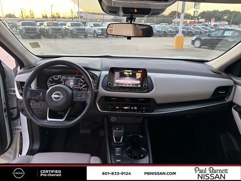 Certified 2023 Nissan Rogue SV w/ SV Premium B Package image 31