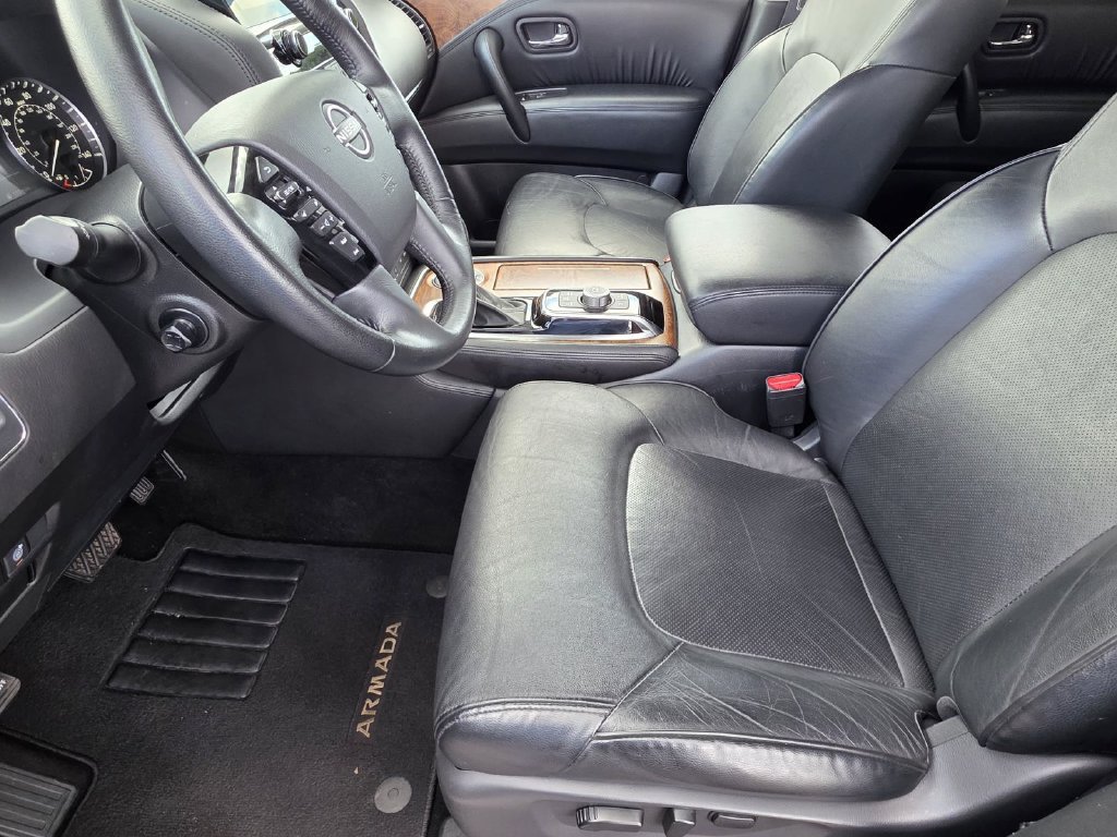 Used 2024 Nissan Armada SL w/ Captain's Chairs Package RWD image 6