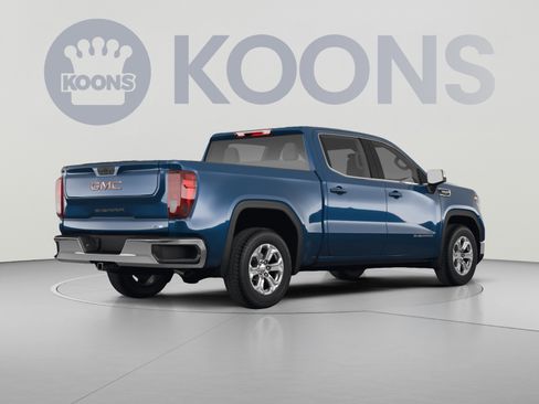 Used 2022 GMC Sierra 1500 SLE AWD/4WD image 4