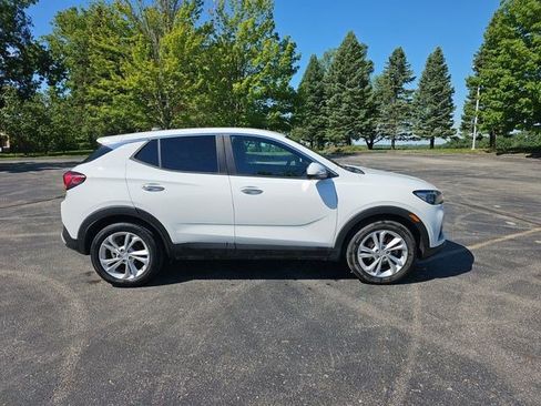 Used 2021 Buick Encore GX Preferred w/ Cold Weather Comfort Package FWD image 6