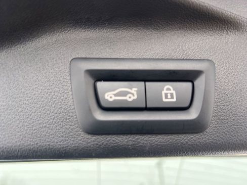 Used 2023 BMW X5 xDrive40i w/ M Sport Package image 15