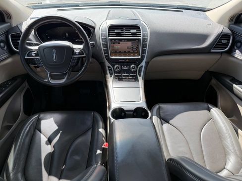Used 2019 Lincoln Nautilus Reserve AWD/4WD image 18