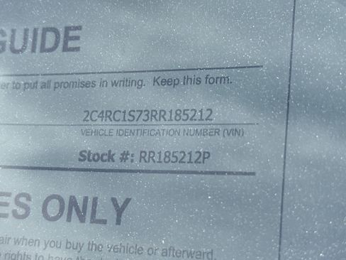 Used 2024 Chrysler Pacifica Select image 34