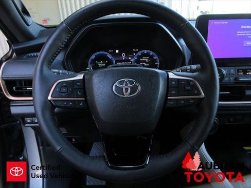 Certified 2025 Toyota Grand Highlander AWD Hybrid image 35