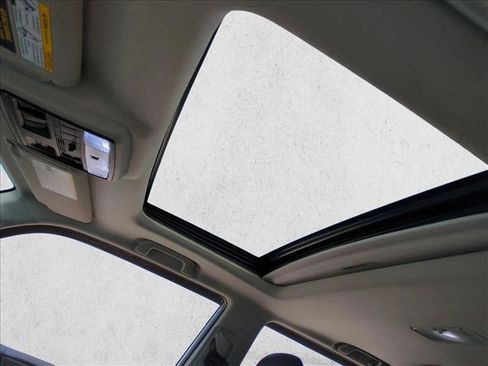 Used 2019 Toyota 4Runner Limited image 16