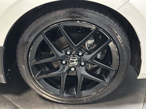 Certified 2024 Honda Civic Sport image 17