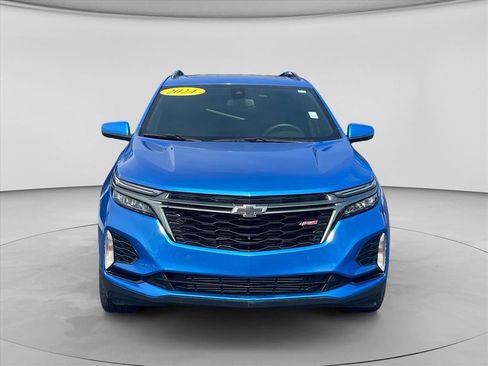 Used 2024 Chevrolet Equinox RS FWD image 2