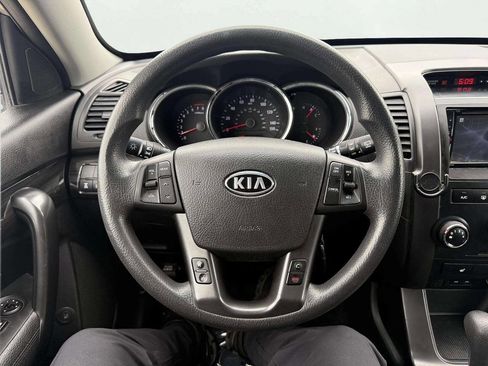 Used 2013 Kia Sorento LX w/ Convenience Pkg AWD/4WD image 16