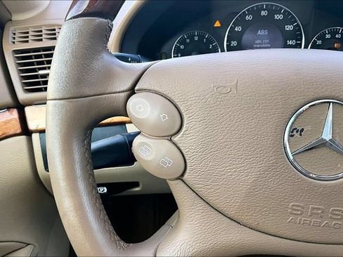 Used 2007 Mercedes-Benz E 350 Sedan image 11