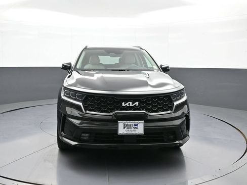 Used 2022 Kia Sorento SX AWD/4WD image 2