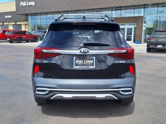 Used 2021 Kia Seltos SX w/ SX Sunroof Package AWD/4WD video 4
