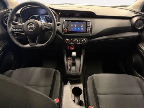 Used 2023 Nissan Kicks S FWD image 3