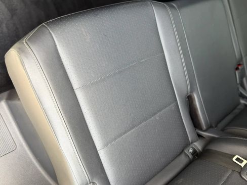 Used 2019 Volkswagen Tiguan SE FWD image 31