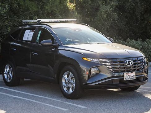 Used 2023 Hyundai Tucson SEL image 3