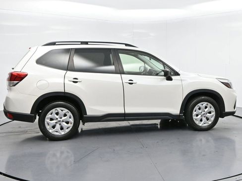 Used 2021 Subaru Forester AWD/4WD image 8