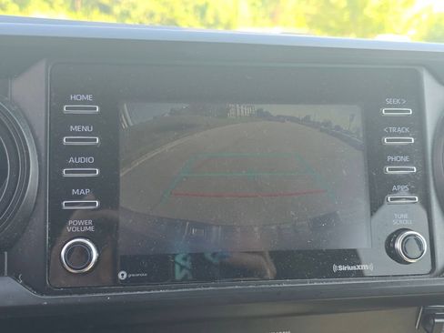 Used 2020 Toyota Tacoma SR w/ SR Convenience Package RWD image 30