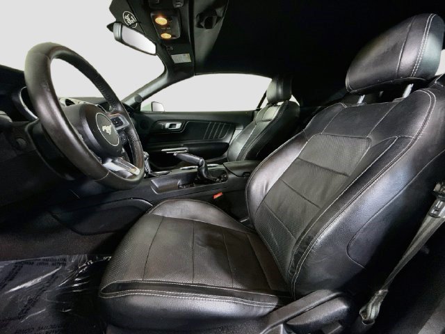 Used 2019 Ford Mustang Premium RWD image 21