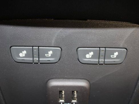 Used 2023 GMC Terrain Denali w/ Denali Premium Package image 22