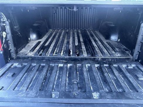 Used 2005 Ford Explorer Sport Trac XLS image 10