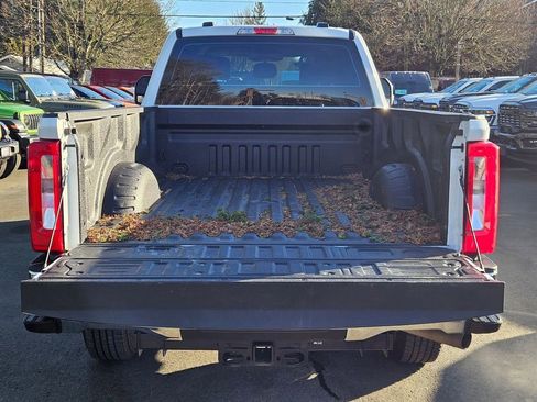 Used 2024 Ford F250 XL w/ XL Chrome Package image 10
