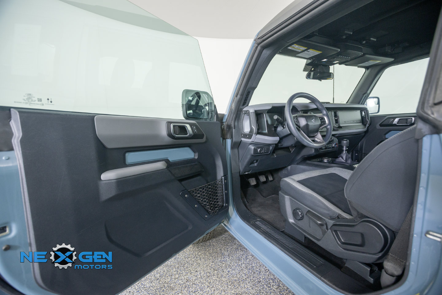 Used 2022 Ford Bronco 2-Door AWD/4WD image 12