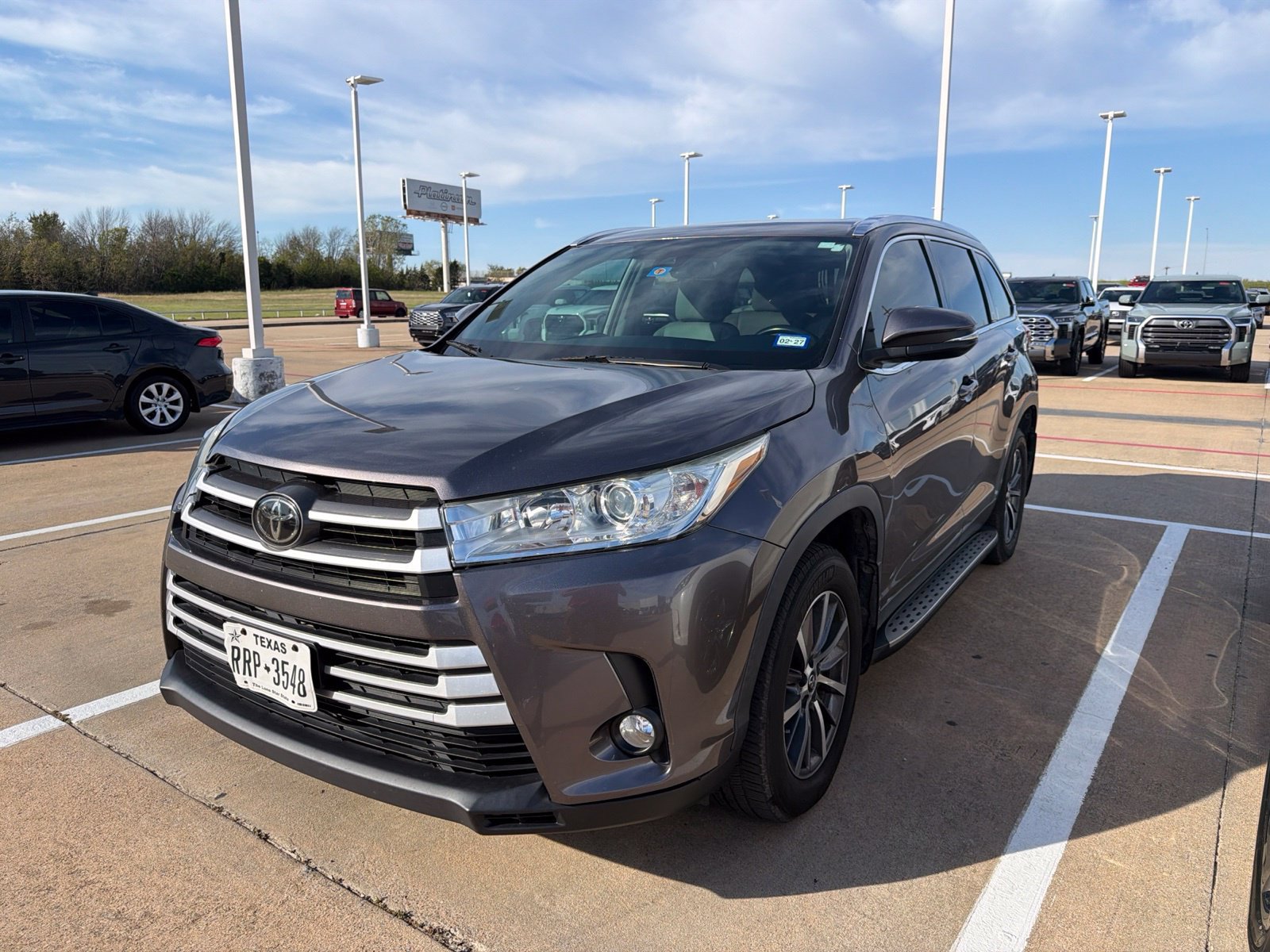 Used 2019 Toyota Highlander XLE FWD 360° Tour